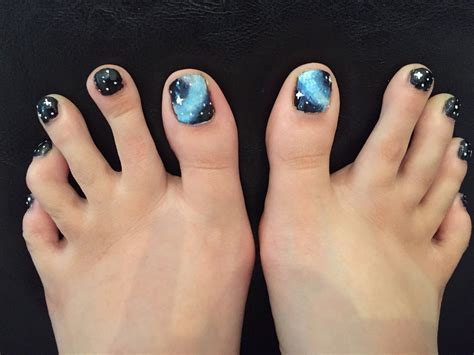 Feet galaxy